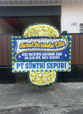 Papan Bunga Duka di Siding